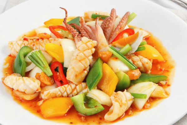 Mực xào chua ngọt